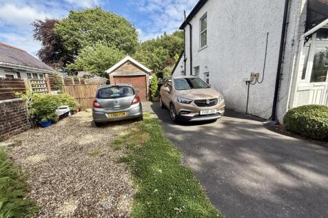 Tarmacadam Drive