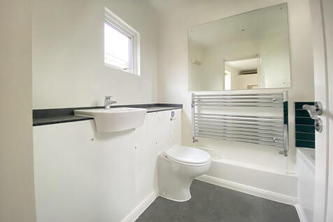 ensuite bathroom ...