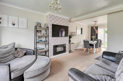 40 Sandy Lane-01.jpg