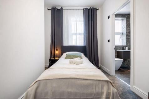Single En-Suite Room, Richardson Street, Wallsend photo 5