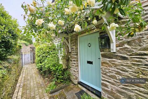 3-bed detached on Fairmead Road, Saltash, PL12, £1,400/mo