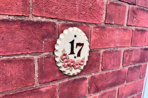 Number plaque