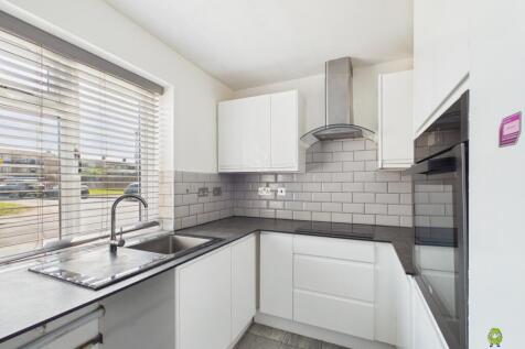 Kitchen - presented by James Hillier Ewemove Bexle
