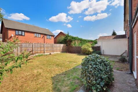 7 St Vincents Close Hereford (04).jpg