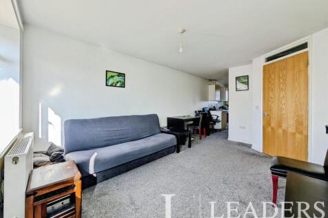Victoria Court, Harlow, CM20 photo 3
