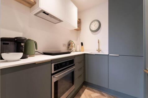 Kitchen shot 1
