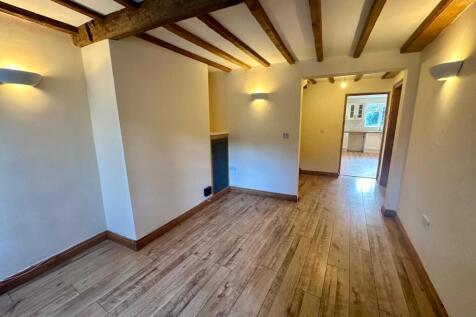 Front Street, Thirsk, North Yorkshire, England, YO7 photo 5
