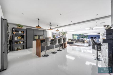 Open-Plan Living Kitchen