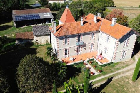 Vue aérienne + dépendances