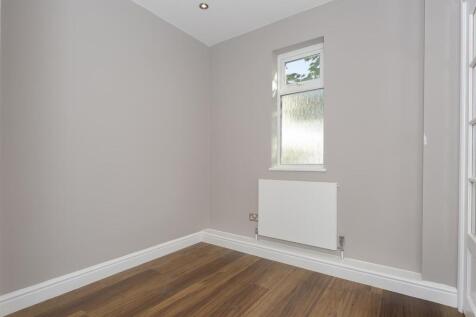 house-tilehurst-road-cheam-117.jpg