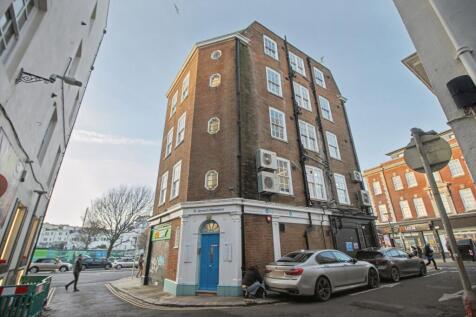 Flat 4, St. James Mansions, Old Steine, Brighton, East Sussex, BN1 1EN