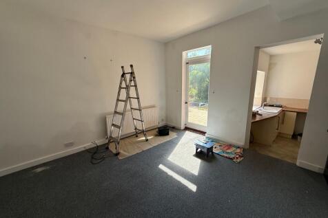 Eastland Road, Yeovil, Somerset photo 3
