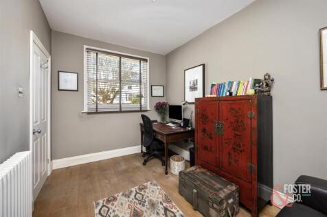 Albany VIllas, 8-033.jpg