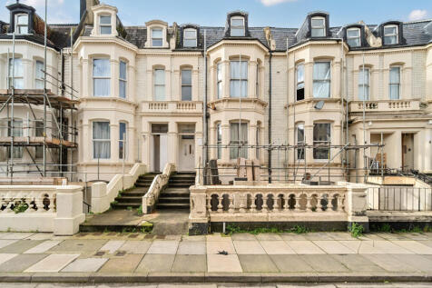 1406377-5-6992fa1...