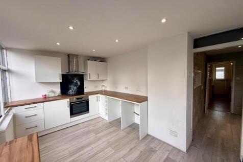 WhatsApp Image 2025-12-15 at 11.28.34 (2).jpeg