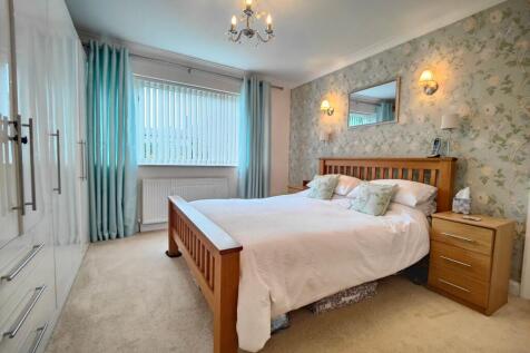 En-Suite Master Bedroom