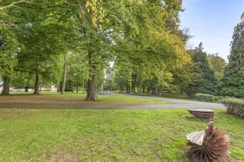 37 Kennedy Avenue, HP11 1BX-13.jpg