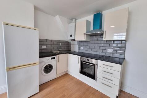 Flat 3, 31 Bath Street, Leamington Spa photo 2