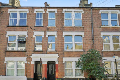 20251204041119_P1080842_MGRns