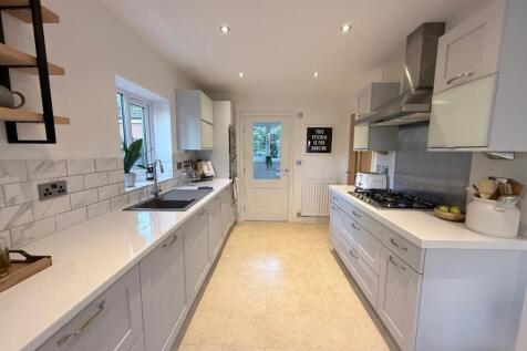 Sandland Grove, Nantwich, Cheshire, CW5 6GF photo 4