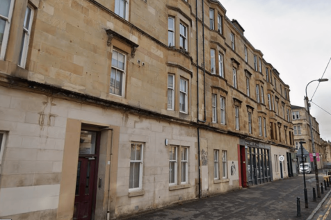 43 Bank St, Glasgow G12 8NE