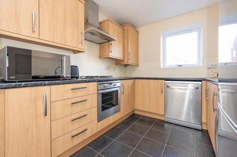 Austin Way, Bracknell photo 4