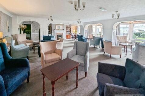 Communal Lounge