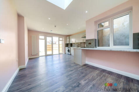 Pevensey Road, Tooting photo 3