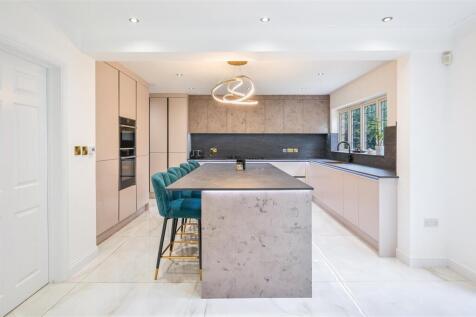 OAKWOOD AVENUE, 10- (11).jpg