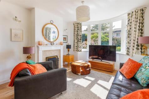 Sunny sitting room