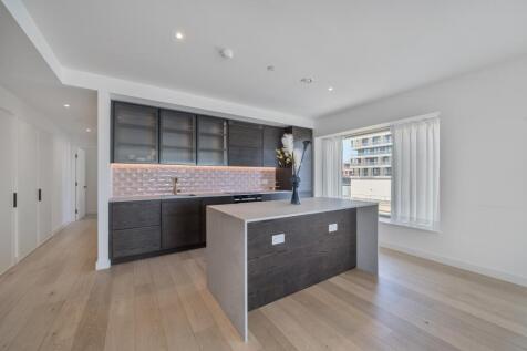 1302071-14-685095...