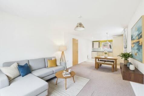 Open Plan Living Kitchen (Virtually Furnished)