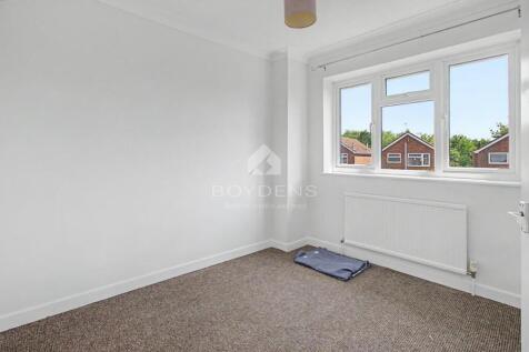 Bale Close, Stanway, Colchester, Essex photo 5