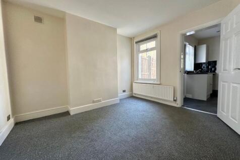Letchworth Road, Luton, LU3 photo 5