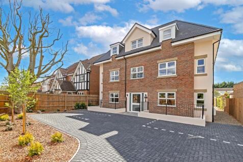 382HatfieldRoad-2.jpg