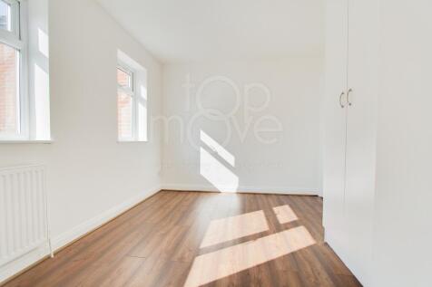 Meopham Road, Mitcham, CR4 photo 4