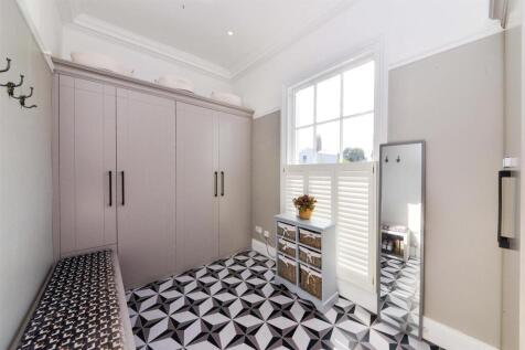 Cloak Room/ Boot Room