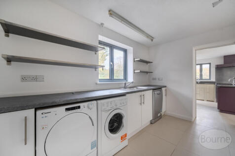 9eb184fd-2d6f-4b6...