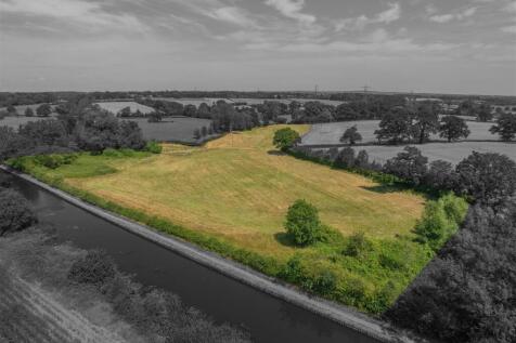 Outlined Aerial