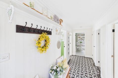 CAM04578G0-PR0013...