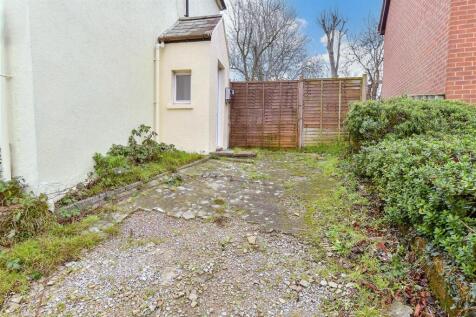 Driveway/Parking*