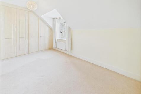 CAM03789G0-PR0072-ST