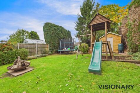 CAM03522G0-PR0220-STILL044