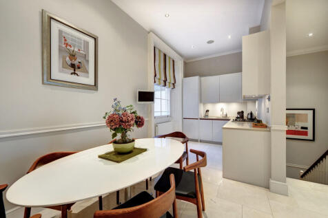 2 2 beaufort gard...