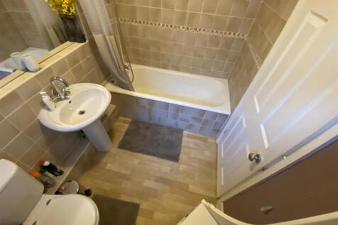 Ilford Court, Binley Woods photo 5