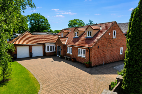 Yarm, TS15 - property photo