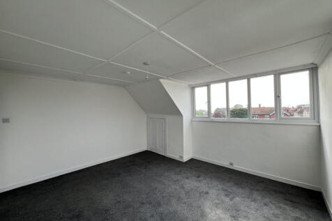 Holland House, Clacton On Sea, CO15 6BD photo 4