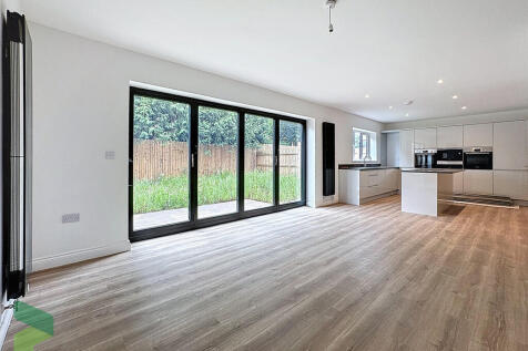 Dining area in ki...