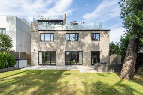 14b Durlston Rd  -  