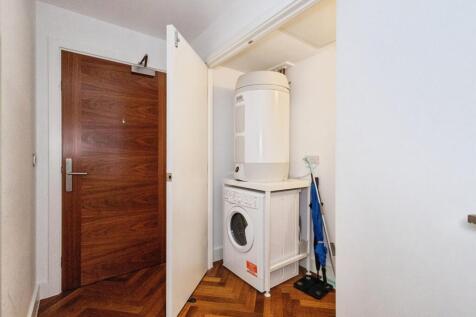 pbox-IMG.jpg